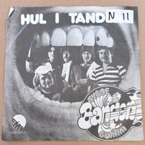Tyggegummibanden - Hul i tanden 7" Single