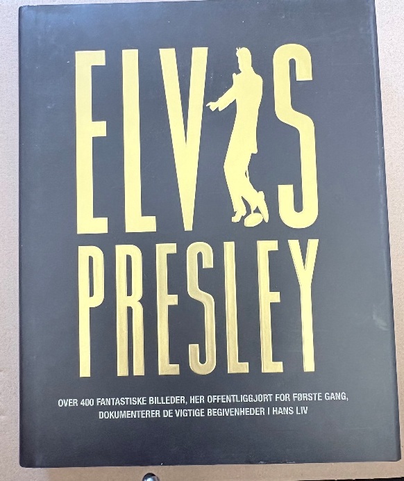 Elvis Presley - BOG af Marie Clayton